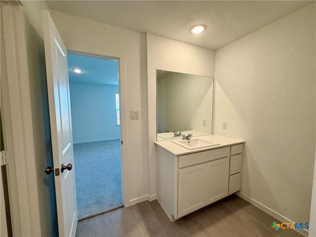 3175 Dispatch Drive, New Braunfels, TX 78130