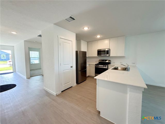 3175 Dispatch Drive, New Braunfels, TX 78130