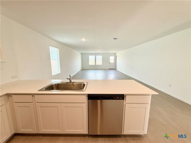 3175 Dispatch Drive, New Braunfels, TX 78130