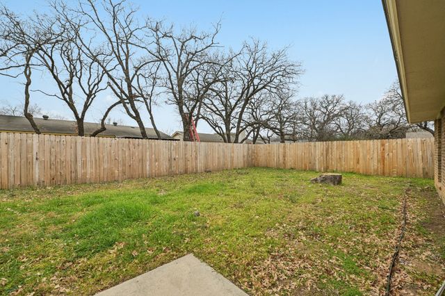 1209 Pin Oak, Denton, TX 76209