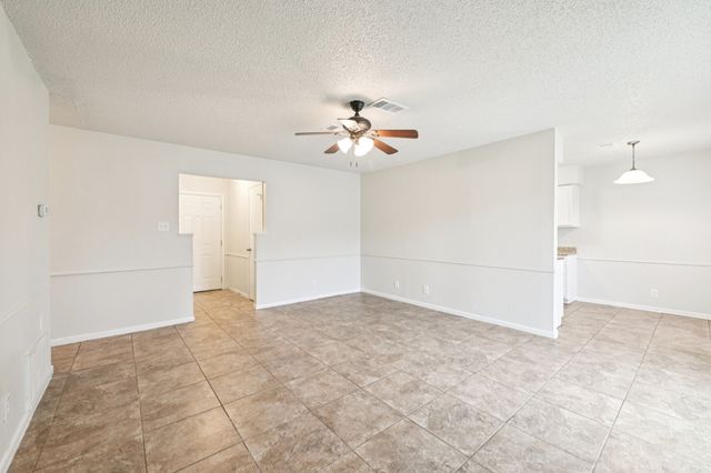 1209 Pin Oak, Denton, TX 76209