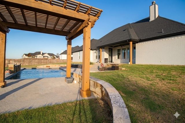 820 Dove Meadow Trail, Waxahachie, TX 75167