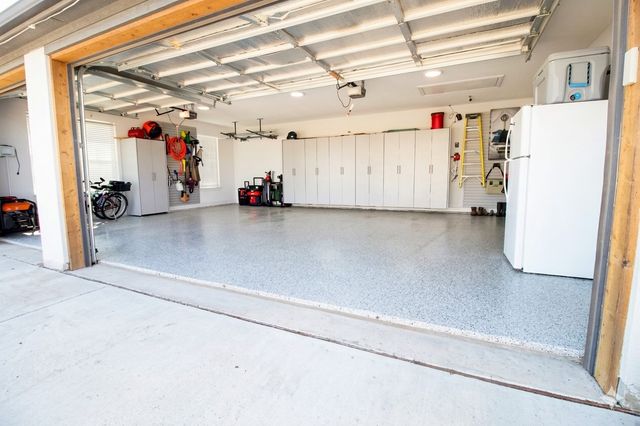 820 Dove Meadow Trail, Waxahachie, TX 75167