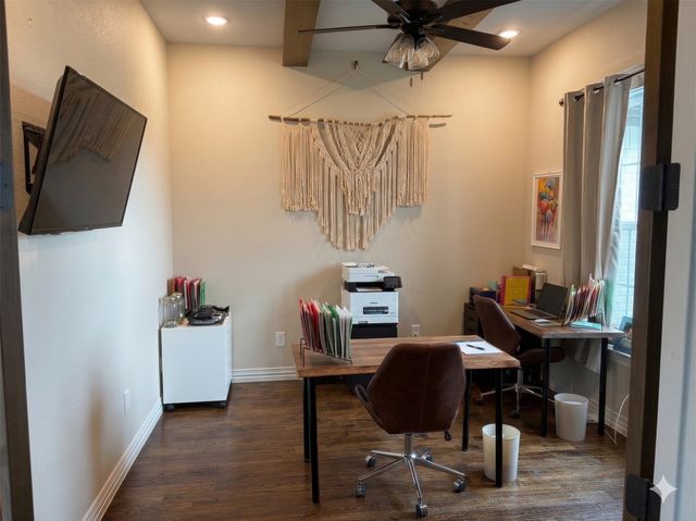 820 Dove Meadow Trail, Waxahachie, TX 75167