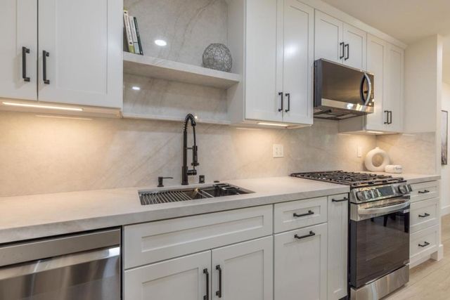 1201 Running springs Road 4, Walnut Creek, CA 94595