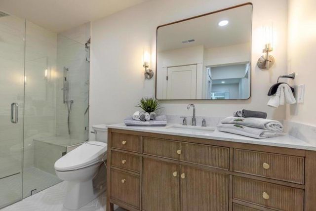 1201 Running springs Road 4, Walnut Creek, CA 94595