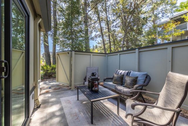 1201 Running springs Road 4, Walnut Creek, CA 94595