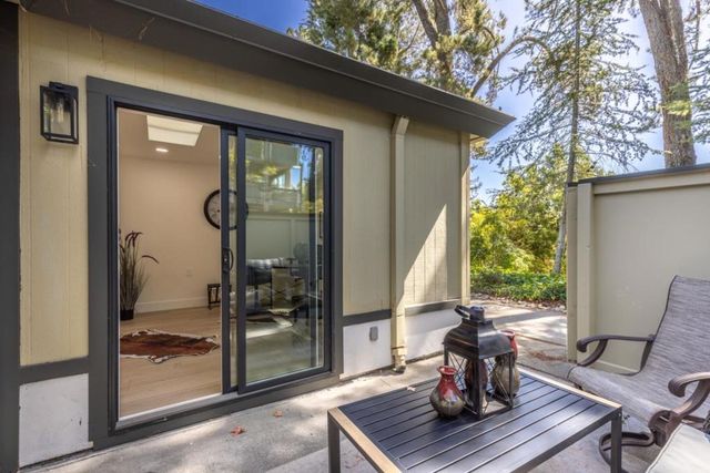 1201 Running springs Road 4, Walnut Creek, CA 94595