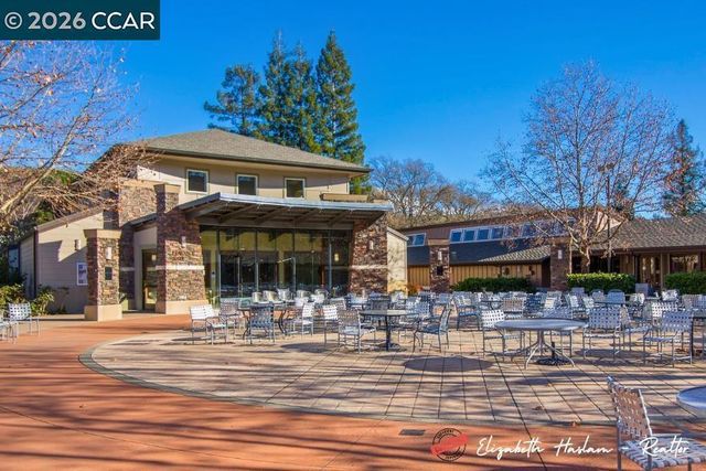 1201 Running springs Road 4, Walnut Creek, CA 94595