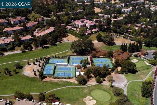 1201 Running springs Road 4, Walnut Creek, CA 94595
