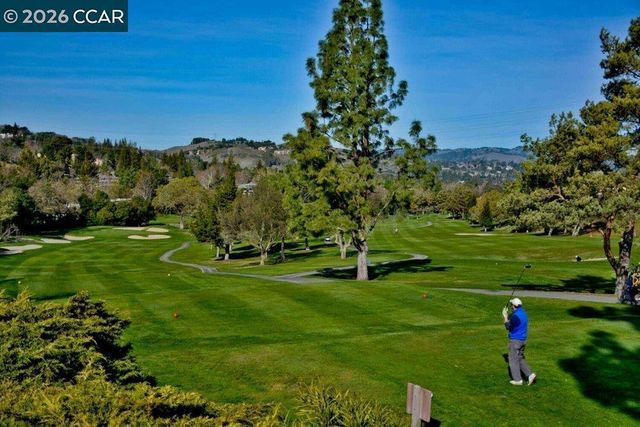 1201 Running springs Road 4, Walnut Creek, CA 94595