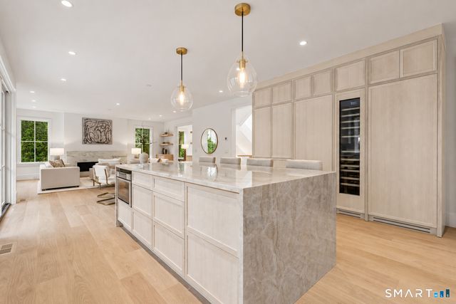 24 Oak Grove Place, New Canaan, CT 06840