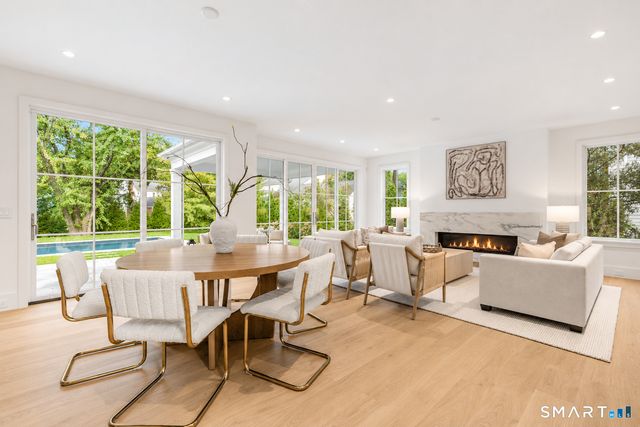 24 Oak Grove Place, New Canaan, CT 06840