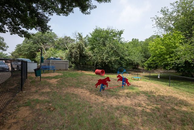 1800 Fuller Wiser Road, Euless, TX 76039