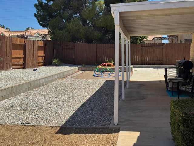 12351 Softwind Drive, Victorville, CA 92395