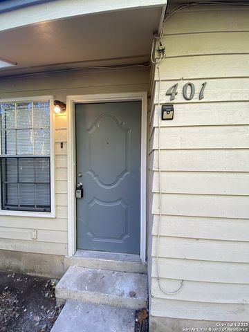 844 E Sunshine Dr Apt 401, San Antonio, TX 78228