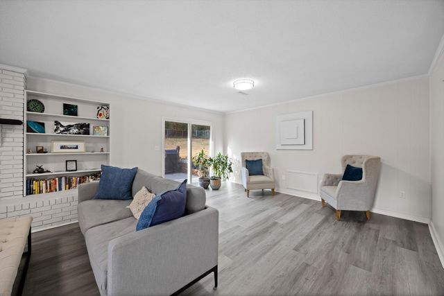 6502 Pine Manor Drive, Chattanooga, TN 37421