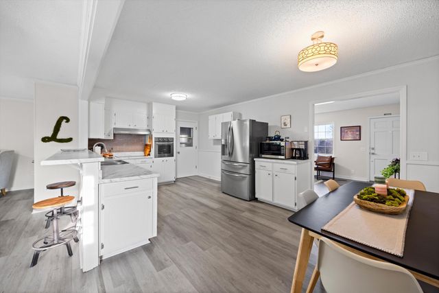 6502 Pine Manor Drive, Chattanooga, TN 37421