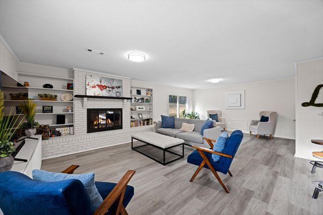 6502 Pine Manor Drive, Chattanooga, TN 37421