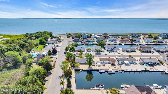 121 Stillwater Road, Barnegat, NJ 08005