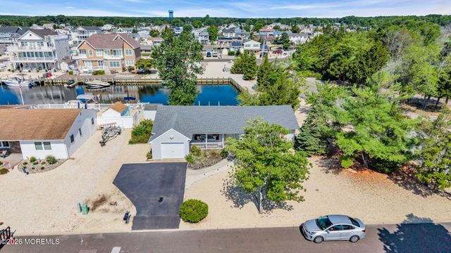 121 Stillwater Road, Barnegat, NJ 08005