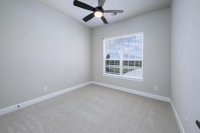 1806 Grass Valley Drive, Iowa Colony, TX 77583