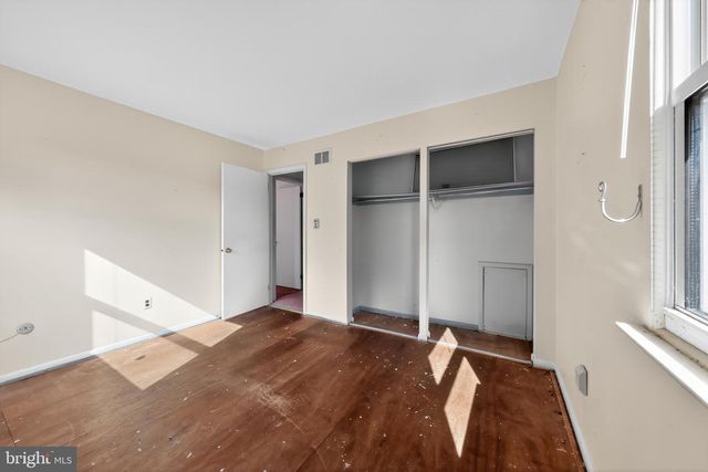3 DUNNING CT, New Castle, DE 19720