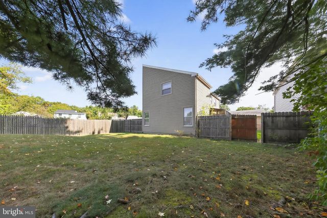 3 DUNNING CT, New Castle, DE 19720