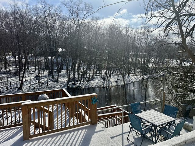 240 Fredonia Rd, Manchester, TN 37355