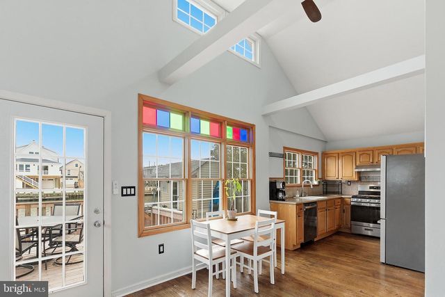 81 DOLPHIN ROAD, Tuckerton, NJ 08087