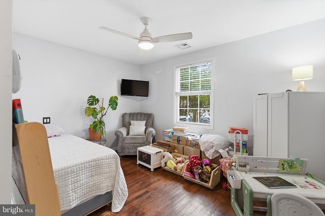 81 DOLPHIN ROAD, Tuckerton, NJ 08087