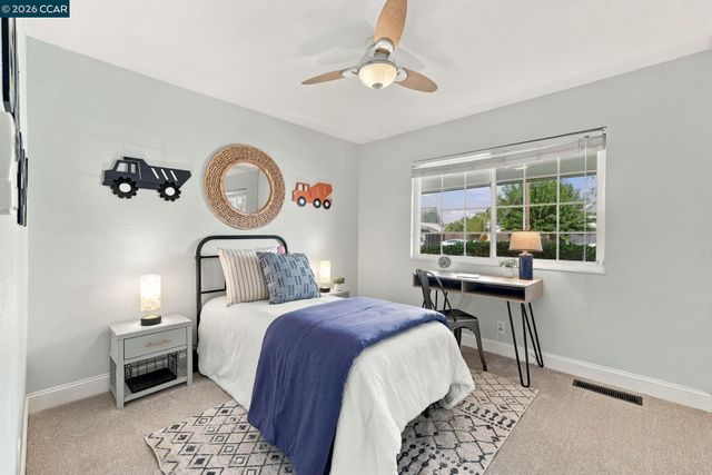3912 Elkwood Ct, Concord, CA 94519