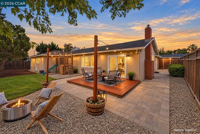 3912 Elkwood Ct, Concord, CA 94519