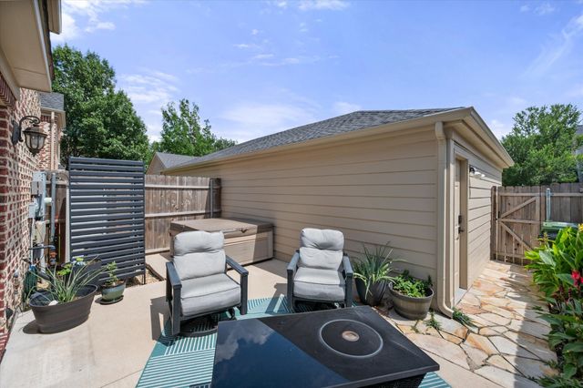 8232 Bridge Street, North Richland Hills, TX 76180