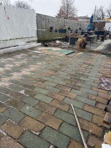 1449 Gehr Pl, North Bergen Twp., NJ 07047