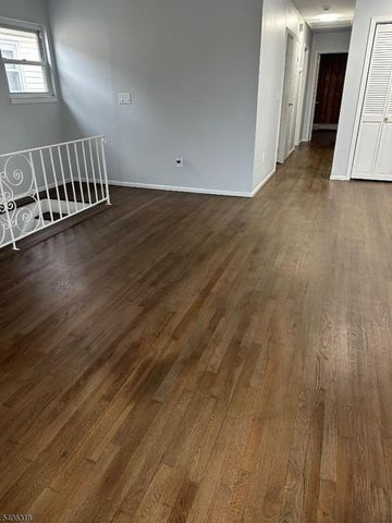 1449 Gehr Pl, North Bergen Twp., NJ 07047