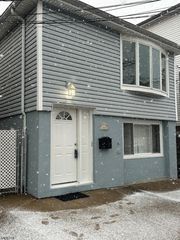 1449 Gehr Pl, North Bergen Twp., NJ 07047