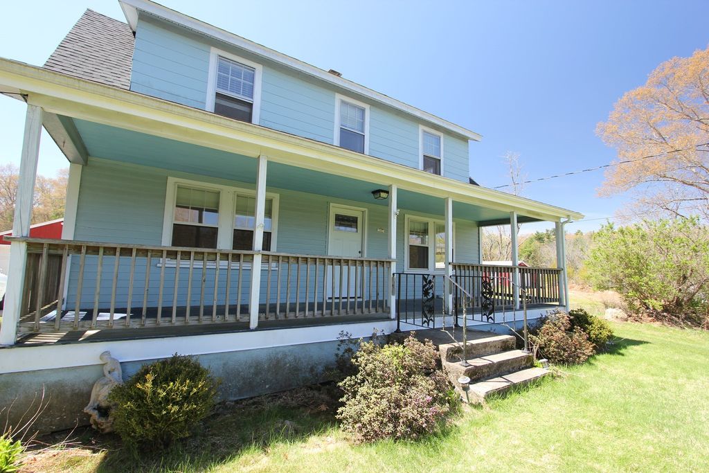 41 South St, Franklin, MA 02038