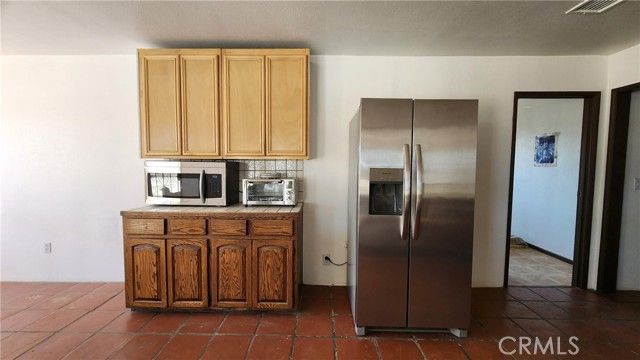 18597 Saint Basil, Adelanto, CA 92301