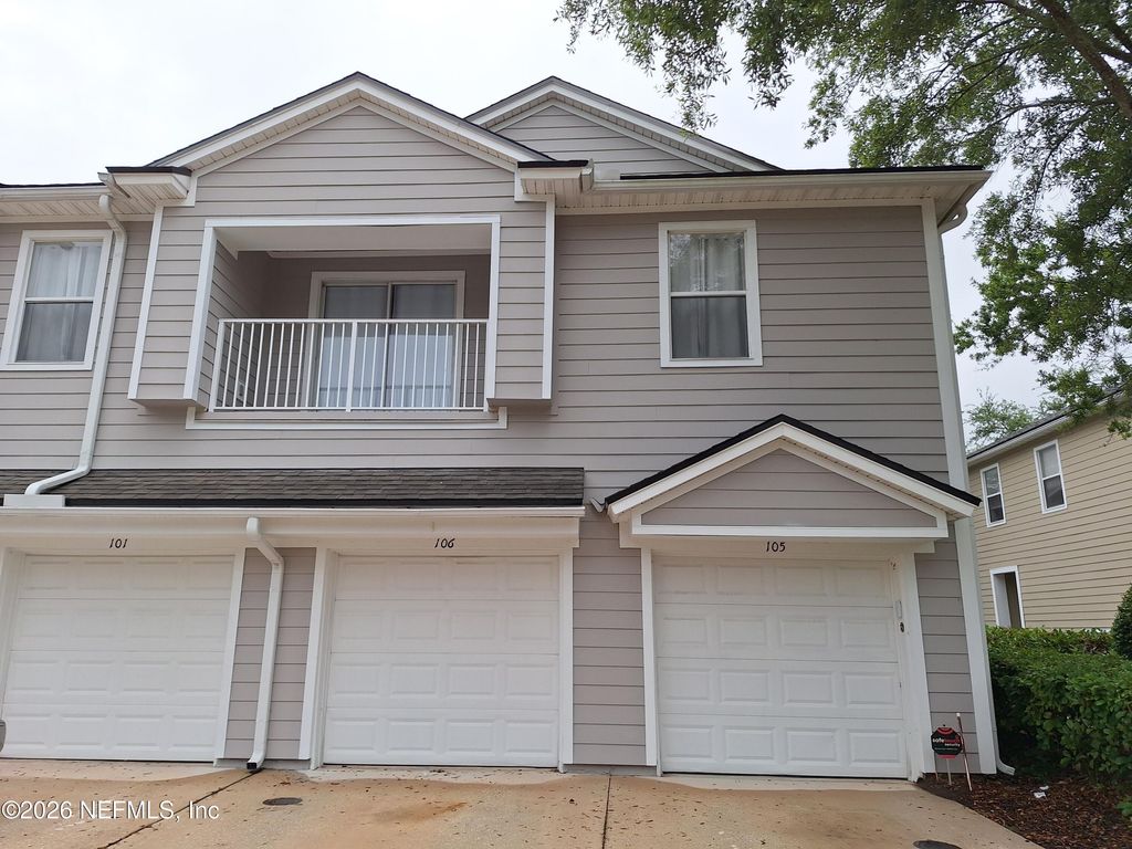7032 DEER LODGE Circle 101, Jacksonville, FL 32256