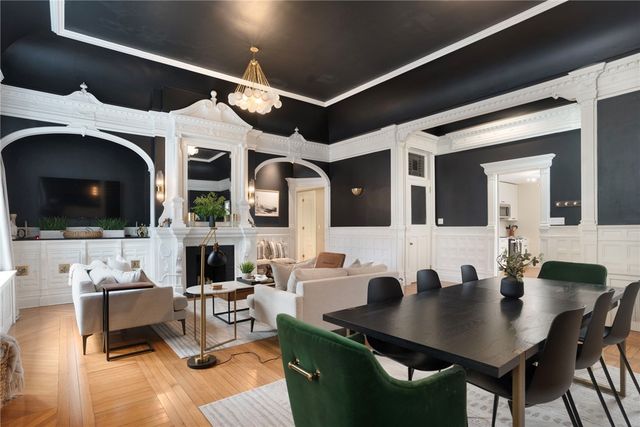 45 Ayrault Street, Newport, RI 02840