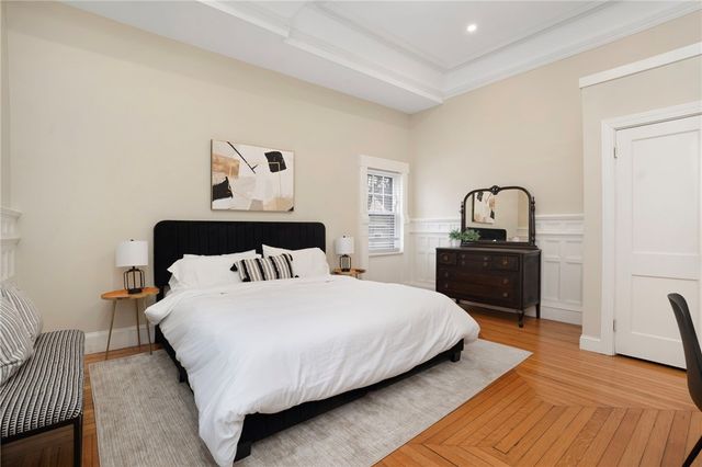 45 Ayrault Street, Newport, RI 02840