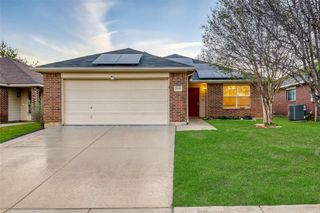 7845 Whitney Lane, Fort Worth, TX 76112