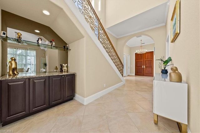 8593 Bellagio DR, Naples, FL 34114