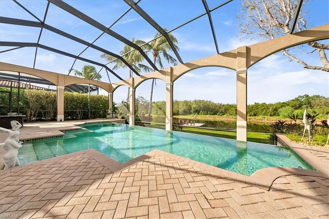 8593 Bellagio DR, Naples, FL 34114