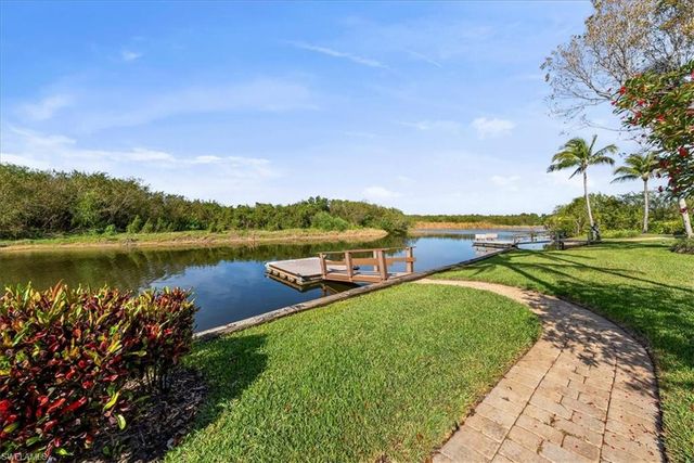 8593 Bellagio DR, Naples, FL 34114