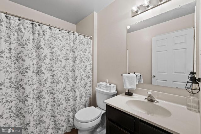 2532 BROOKE RD, Pennsburg, PA 18073