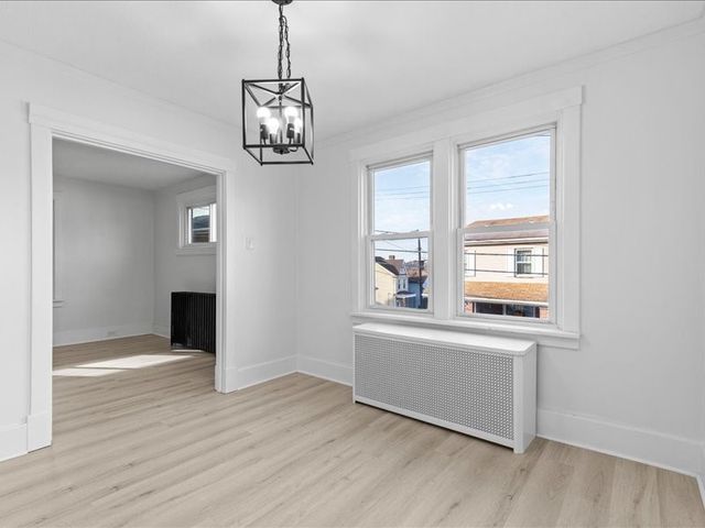 22 Thielman Ave, Carrick, PA 15210