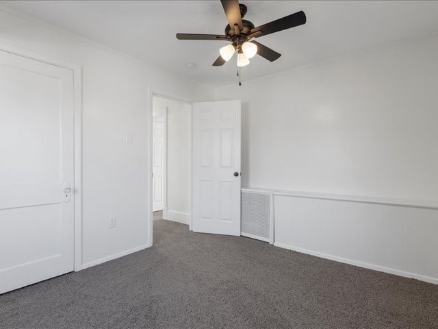 22 Thielman Ave, Carrick, PA 15210