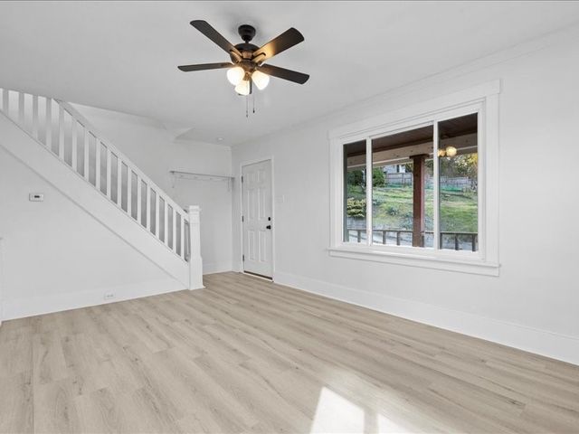 22 Thielman Ave, Carrick, PA 15210